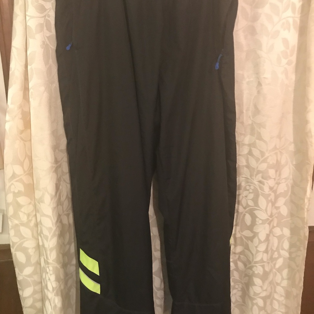 ASICS Tall Men’s Nylon Jogger